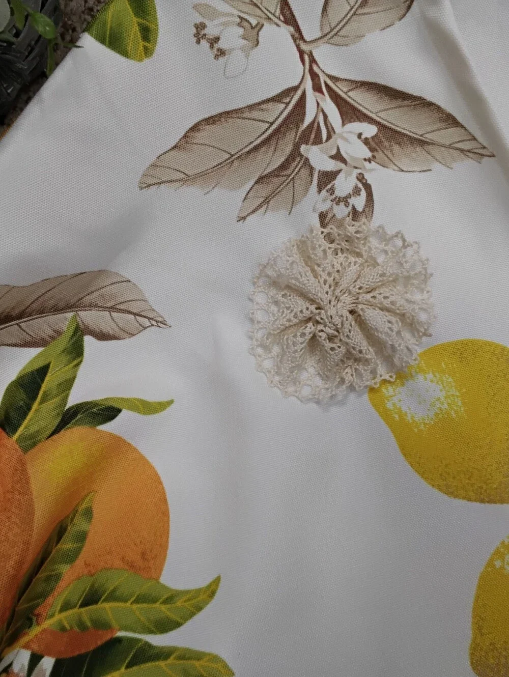 4040 Size XL Citrus Print Open Front Jacket - White with Yellow & Orange Fruit